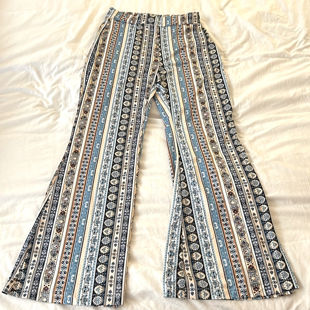 Boho blue patterned pants, size M